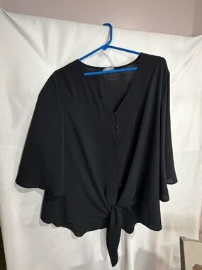Black Tie-Front Women’s Top